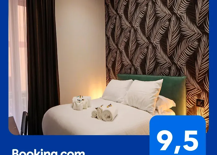 Le Colonne Oda ve Kahvaltı 4*