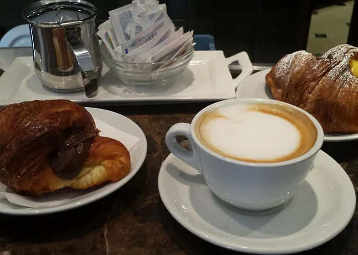 Le Colonne Oda ve Kahvaltı Ercolano