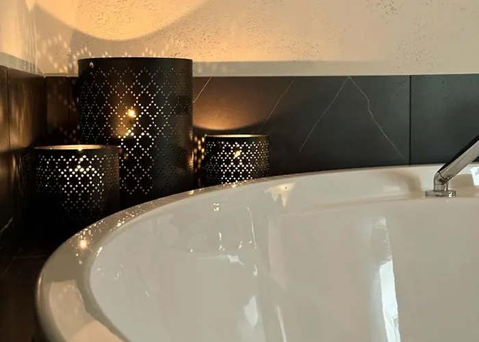 Oda ve Kahvaltı Le Colonne 4*