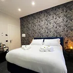 Le Colonne Bed & Breakfast 4*